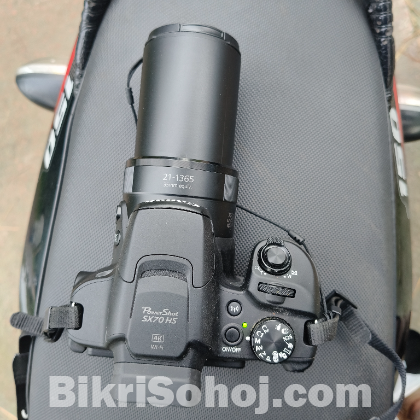 Camera (Canon SX70 HS)